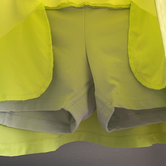 Adidas women’s golf skort - Picture 2 of 5